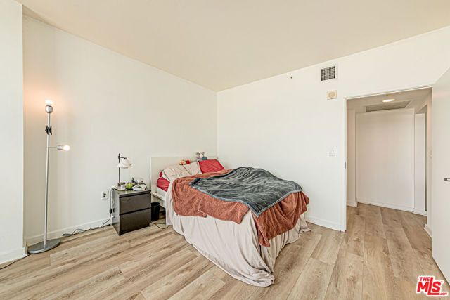 13700 Marina Pointe Drive 1018, Marina Del Rey, CA 90292