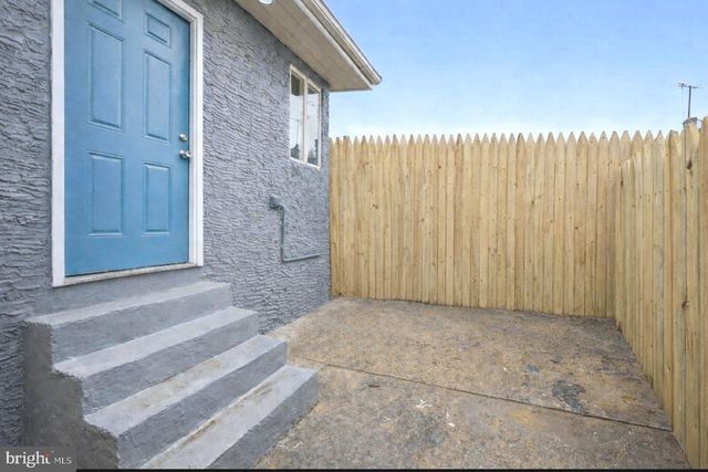 2229 N HANCOCK ST, Philadelphia, PA 19133