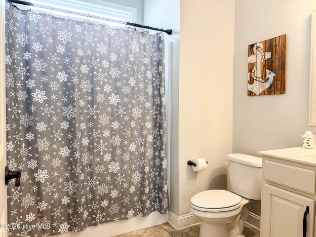 7830 Champlain Drive, Wilmington, NC 28412