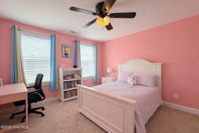 7830 Champlain Drive, Wilmington, NC 28412