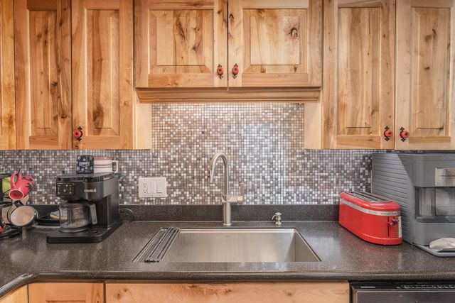 2444 SINGA STREET, North Pole, AK 99705