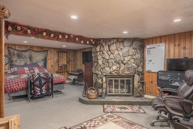 2444 SINGA STREET, North Pole, AK 99705