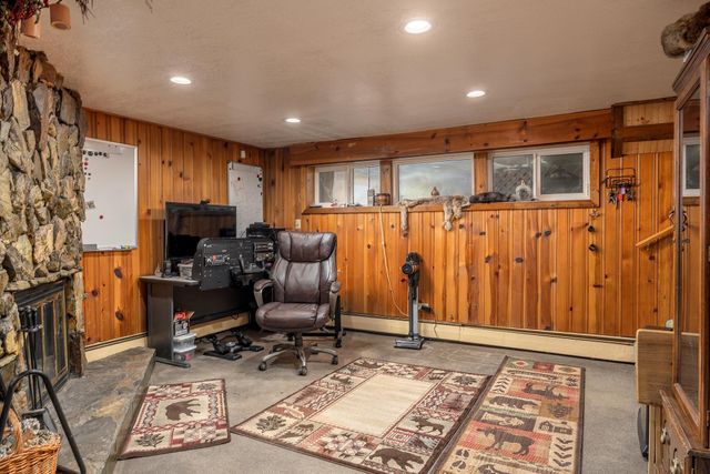 2444 SINGA STREET, North Pole, AK 99705