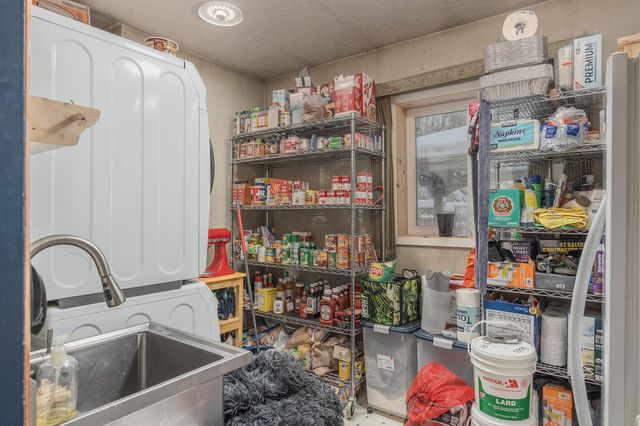 2444 SINGA STREET, North Pole, AK 99705