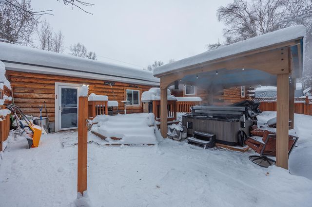 2444 SINGA STREET, North Pole, AK 99705