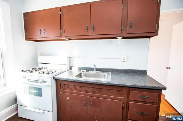 472 Passaic Street, Hackensack, NJ 07601