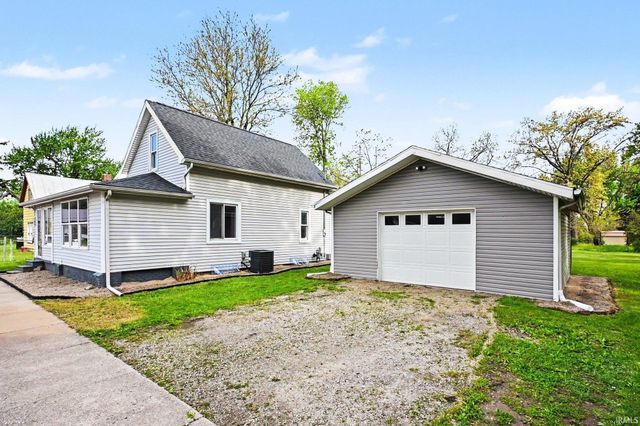 205 E Smith Street, Milford, IN 46542