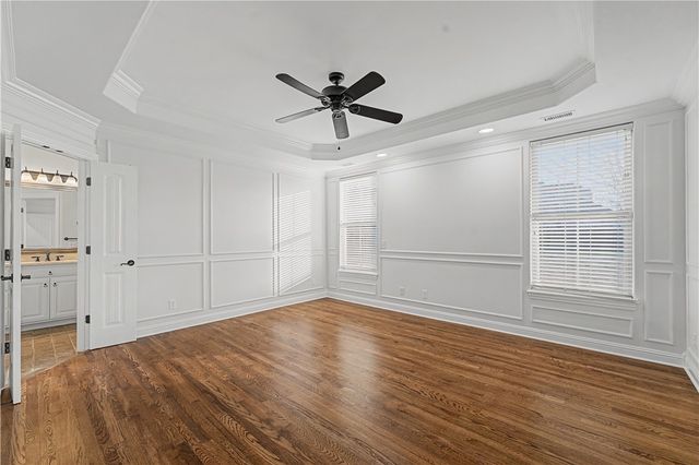 6508 S 38th Street, Rogers, AR 72758