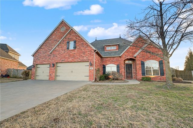 6508 S 38th Street, Rogers, AR 72758