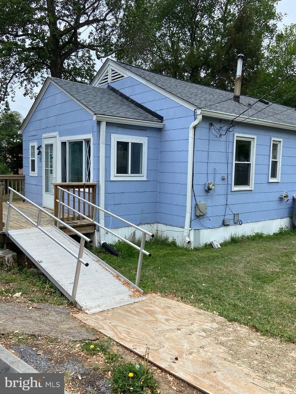 30 DELTA PL, Indian Head, MD 20640