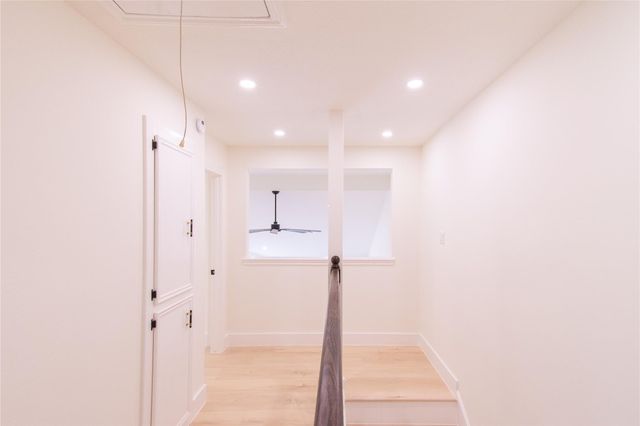 727 Bunker Hill Road 43, Houston, TX 77024