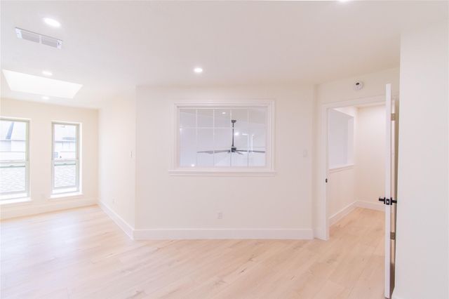 727 Bunker Hill Road 43, Houston, TX 77024