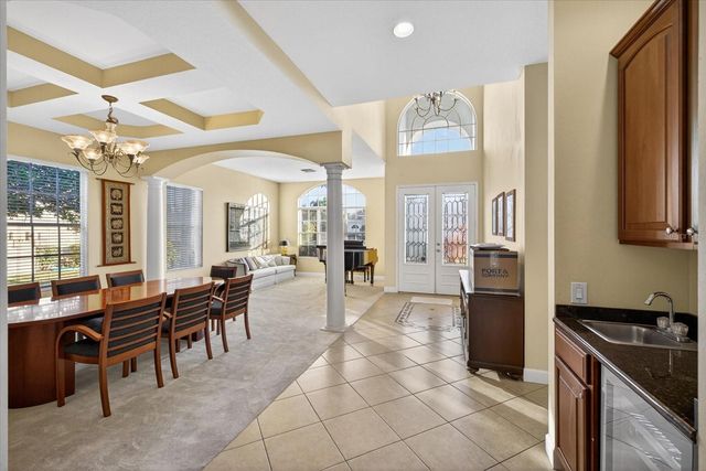 5510 E LONGBOAT BOULEVARD, Tampa, FL 33615