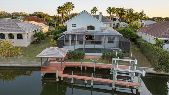 5510 E LONGBOAT BOULEVARD, Tampa, FL 33615