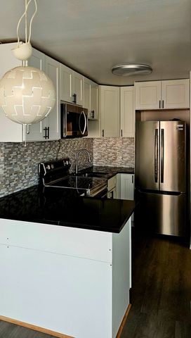 5455 N SHERIDAN Road 1807, Chicago, IL 60640