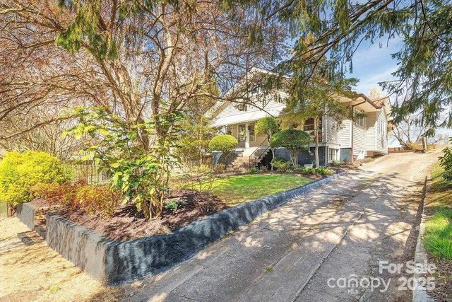 127 Pennsylvania Avenue, Asheville, NC 28806