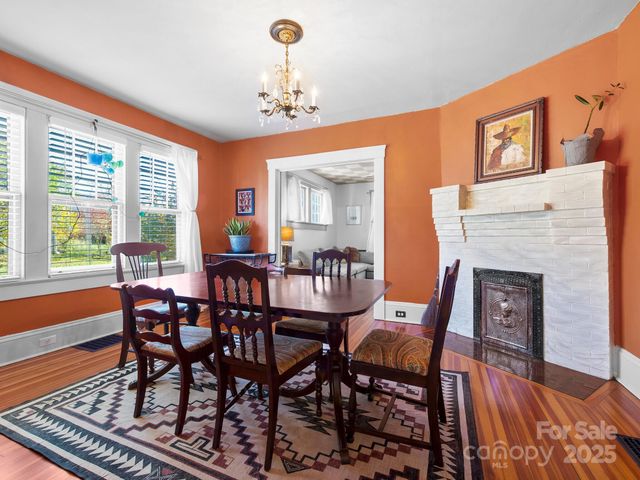 127 Pennsylvania Avenue, Asheville, NC 28806