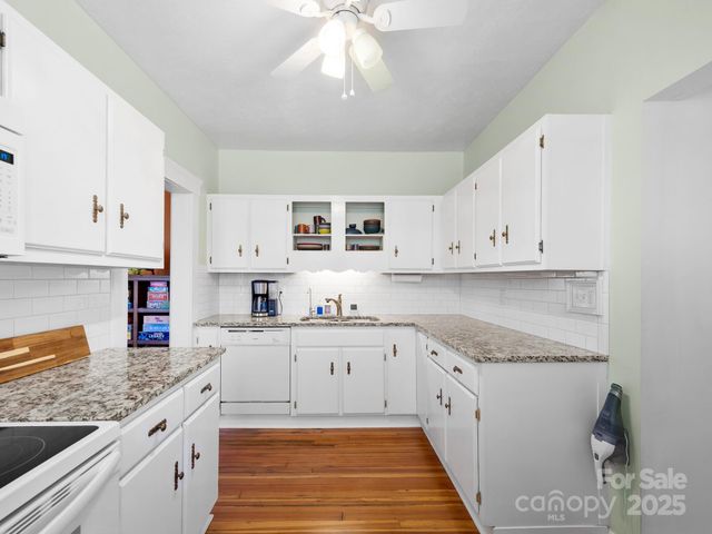 127 Pennsylvania Avenue, Asheville, NC 28806