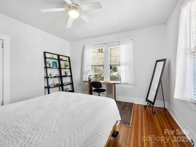 127 Pennsylvania Avenue, Asheville, NC 28806