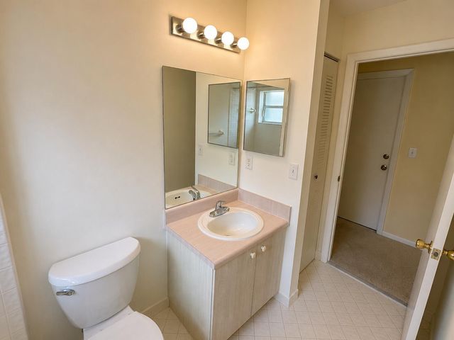 4907 Concordia Lane, Boynton Beach, FL 33436