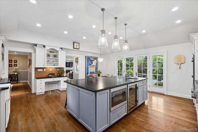 282 Evandale Road, Scarsdale, NY 10583
