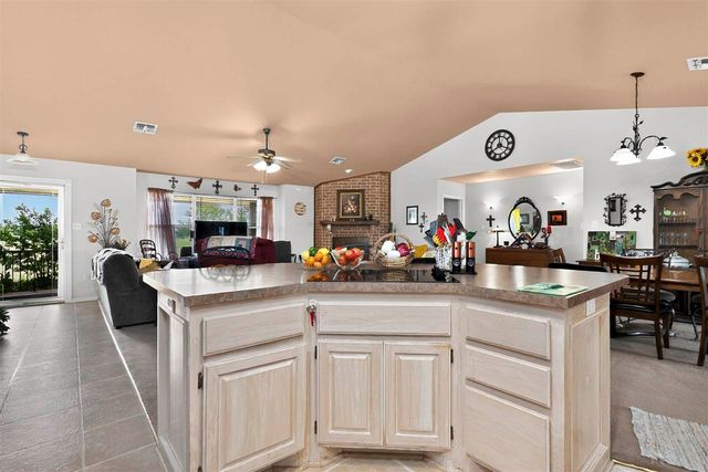 13473 NE Tony Creek Rd, Elgin, OK 73538
