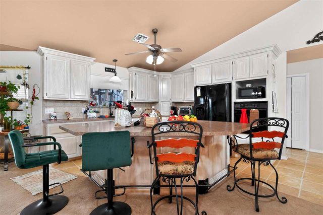 13473 NE Tony Creek Rd, Elgin, OK 73538