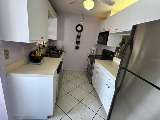 2829 74TH STREET W 2829, Bradenton, FL 34209