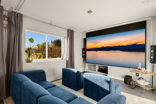 3831 58th Avenue SW, Seattle, WA 98116