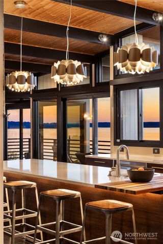 3831 58th Avenue SW, Seattle, WA 98116