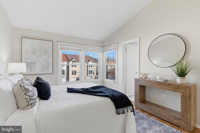 507 DAKOTA DR, Herndon, VA 20170