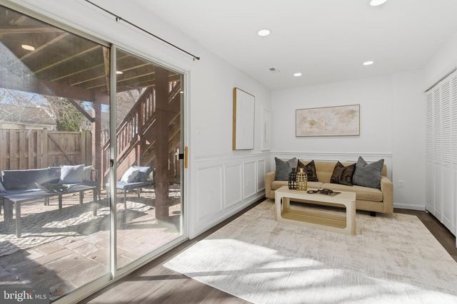 507 DAKOTA DR, Herndon, VA 20170