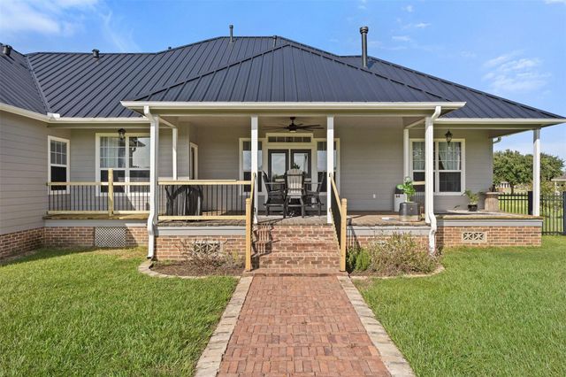 14675 Broken Arrow Road, Santa Fe, TX 77517