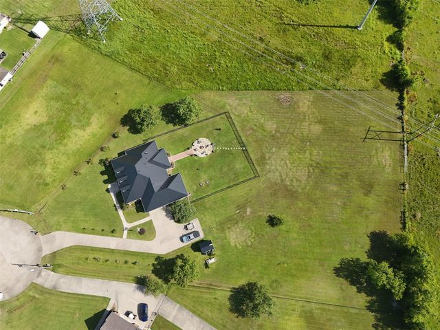 14675 Broken Arrow Road, Santa Fe, TX 77517