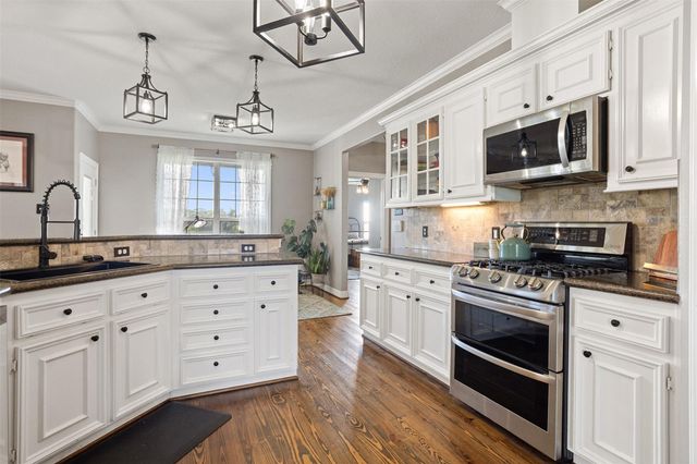 14675 Broken Arrow Road, Santa Fe, TX 77517