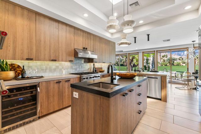 40225 Sand Dune Road, Rancho Mirage, CA 92270