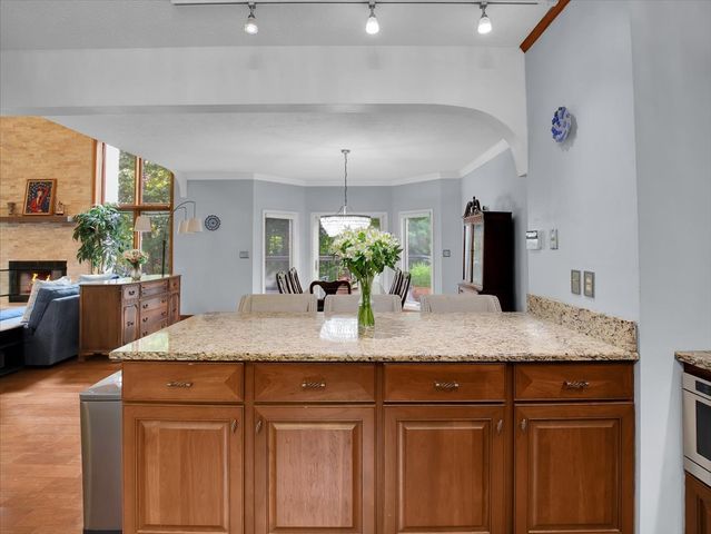 5131 Regents Park Road, Rockford, IL 61107