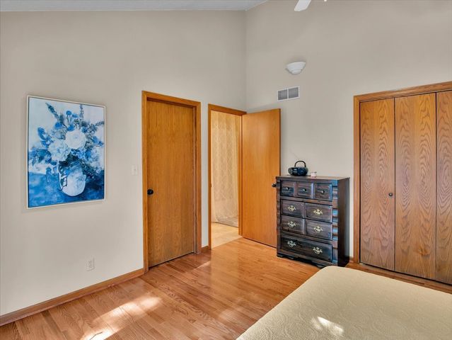 5131 Regents Park Road, Rockford, IL 61107
