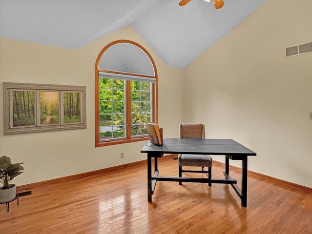 5131 Regents Park Road, Rockford, IL 61107