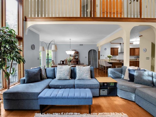 5131 Regents Park Road, Rockford, IL 61107