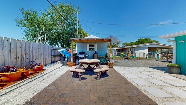 165 Moore Avenue, Merritt Island, FL 32952