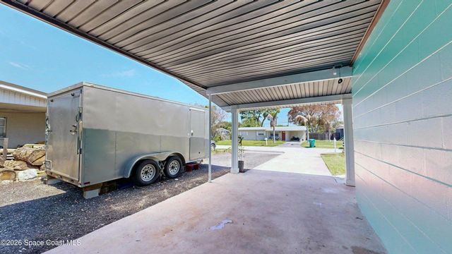 165 Moore Avenue, Merritt Island, FL 32952