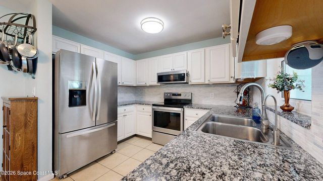 165 Moore Avenue, Merritt Island, FL 32952