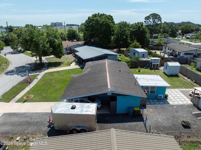 165 Moore Avenue, Merritt Island, FL 32952