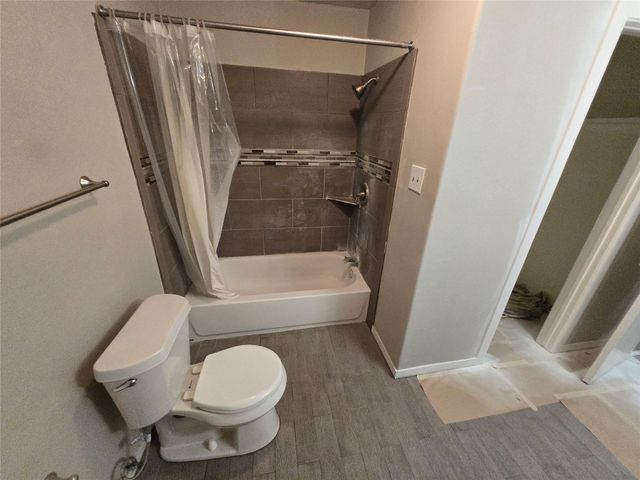 7942 Grow Lane, Houston, TX 77040
