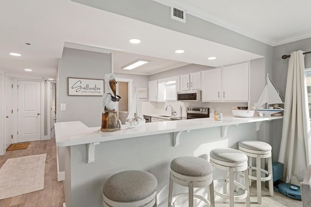 1114 Santa Rosa Boulevard 206, Fort Walton Beach, FL 32548