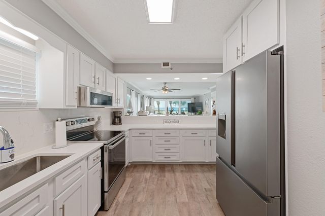 1114 Santa Rosa Boulevard 206, Fort Walton Beach, FL 32548