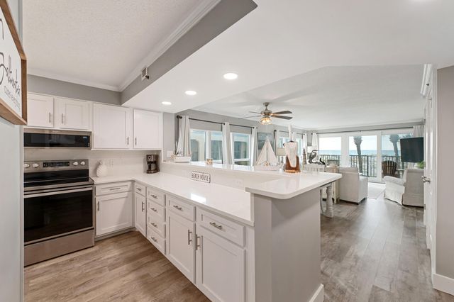 1114 Santa Rosa Boulevard 206, Fort Walton Beach, FL 32548