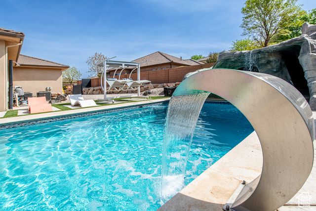 1166 E COLT AVE, Washington, UT 84780