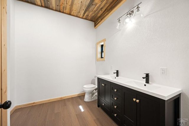 1341 County Rd 327, Westcliffe, CO 81252